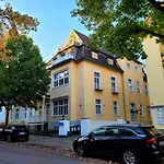 Architekten-Wohnung Kaiserviertel Innenstadt 110m2 Haustier moeglich - traumhaft