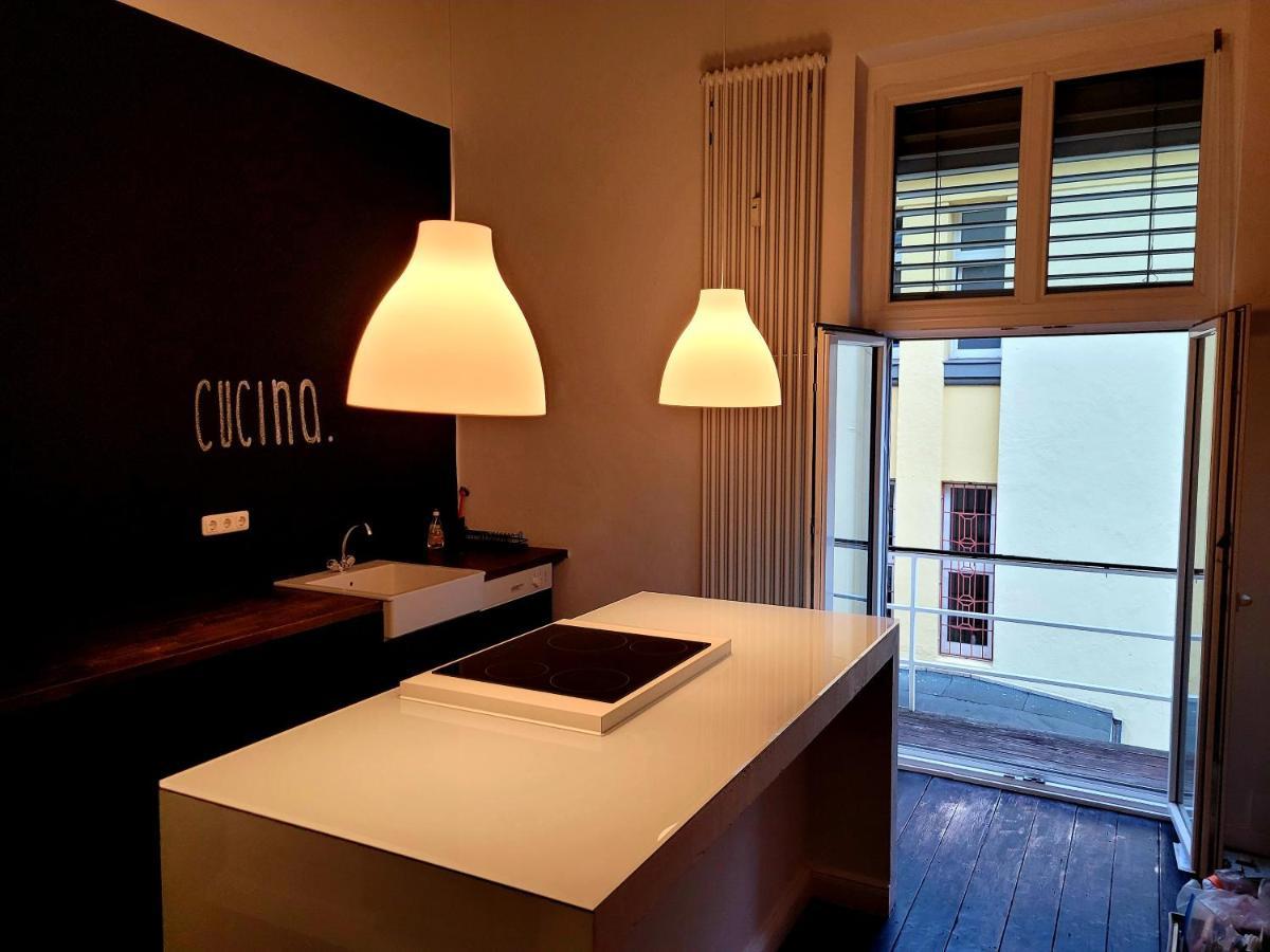 Apartment Architekten-wohnung Kaiserviertel Innenstadt 110m2 Haustier Moeglich - Traumhaft